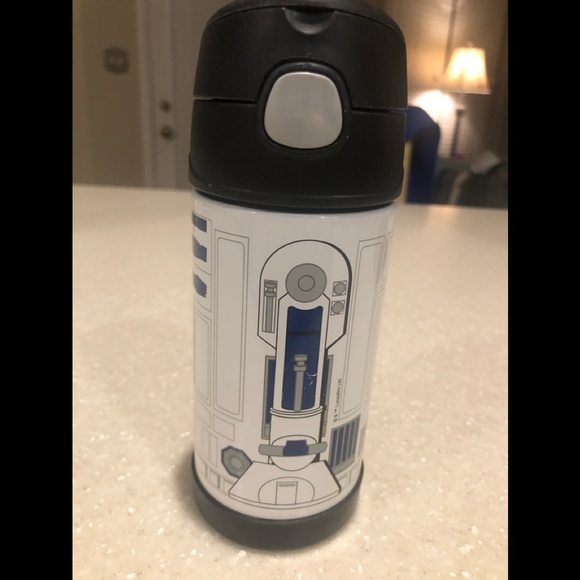 Thermos Other - EUC STAR WARS R2 D2 Thermos with flip top and straw
